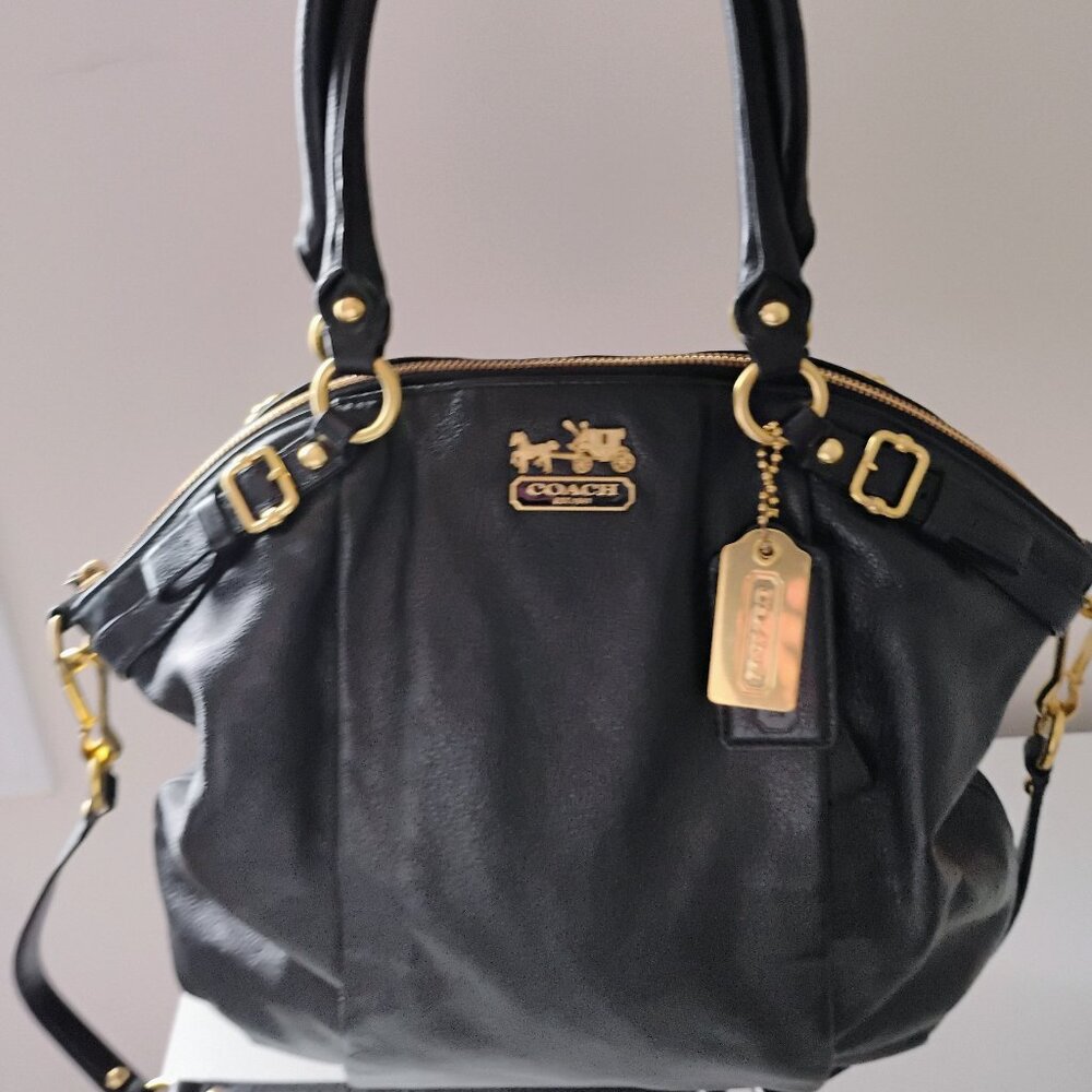 COACH HANDBAGS